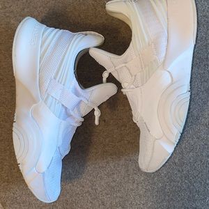 nike white superrep shoes size 7.5